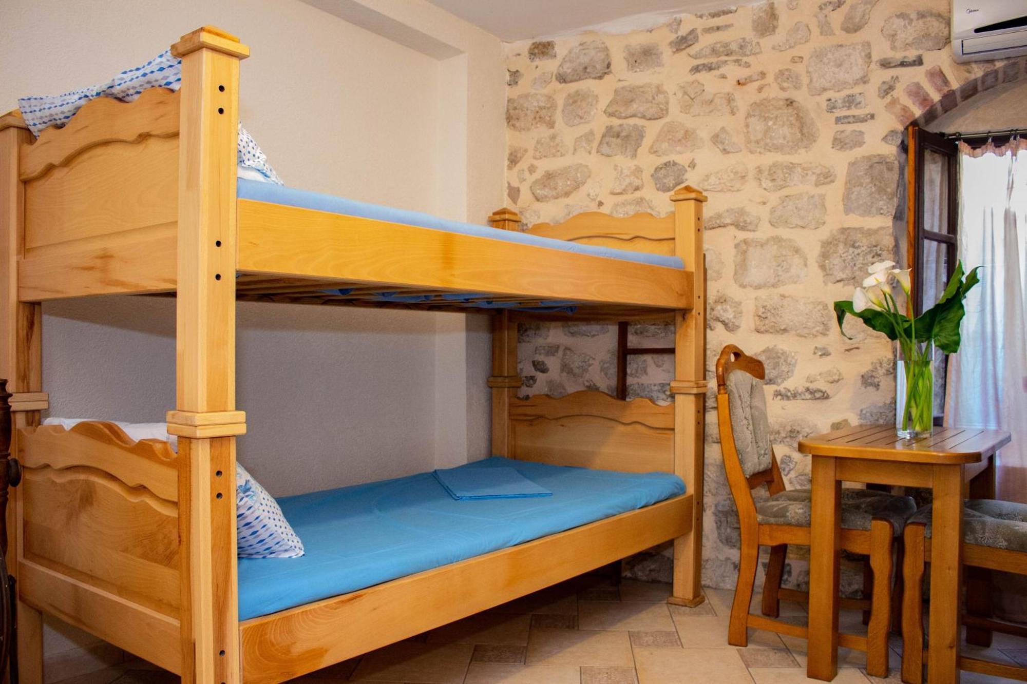 Guest House Sljuka Kotor Exterior photo